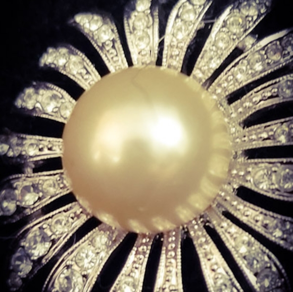 SMALL MYSTERY BOX Vintage + Antique Jewelry - Bracelets, Brooches, Necklaces - Picture 6 of 10